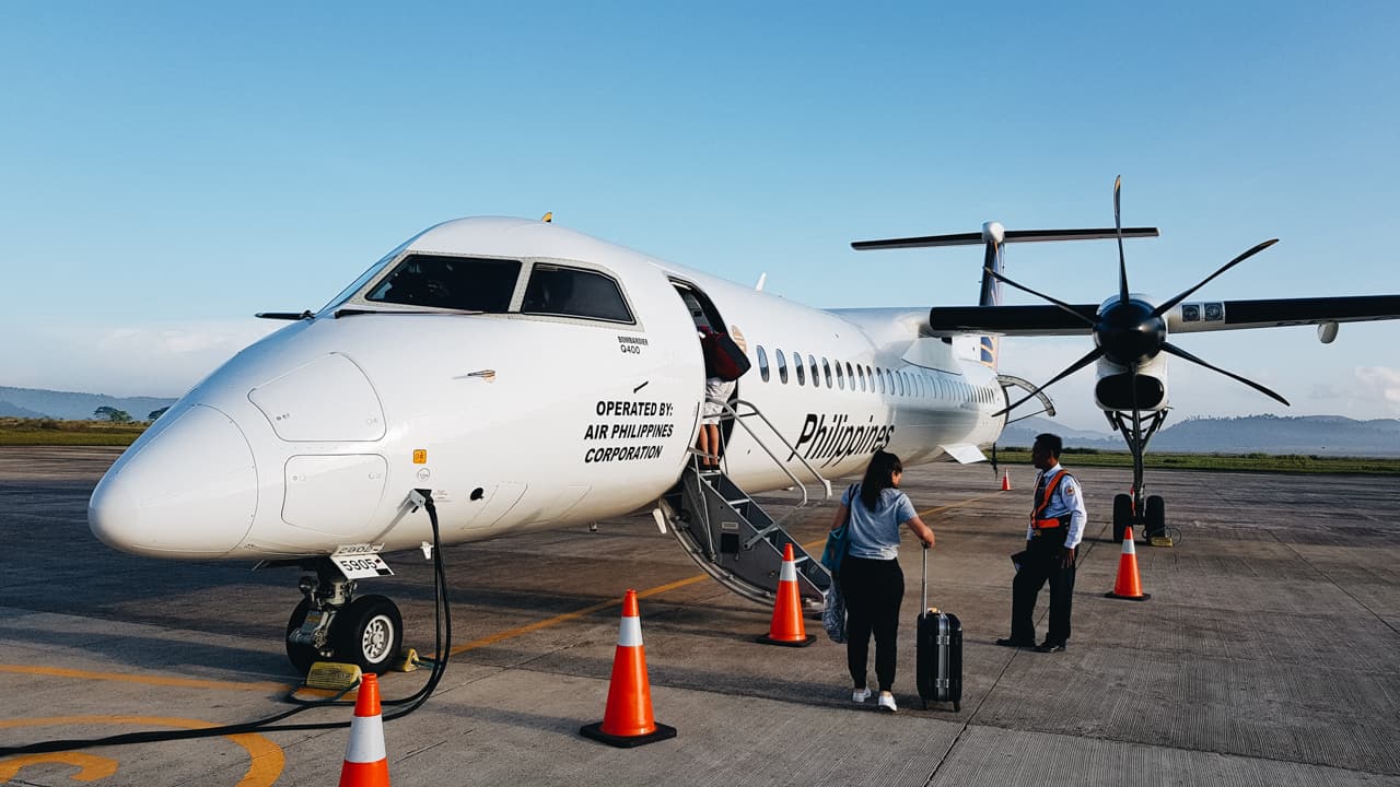 Embarcando em voo da Philippines Airlines de Coron até Cebu.